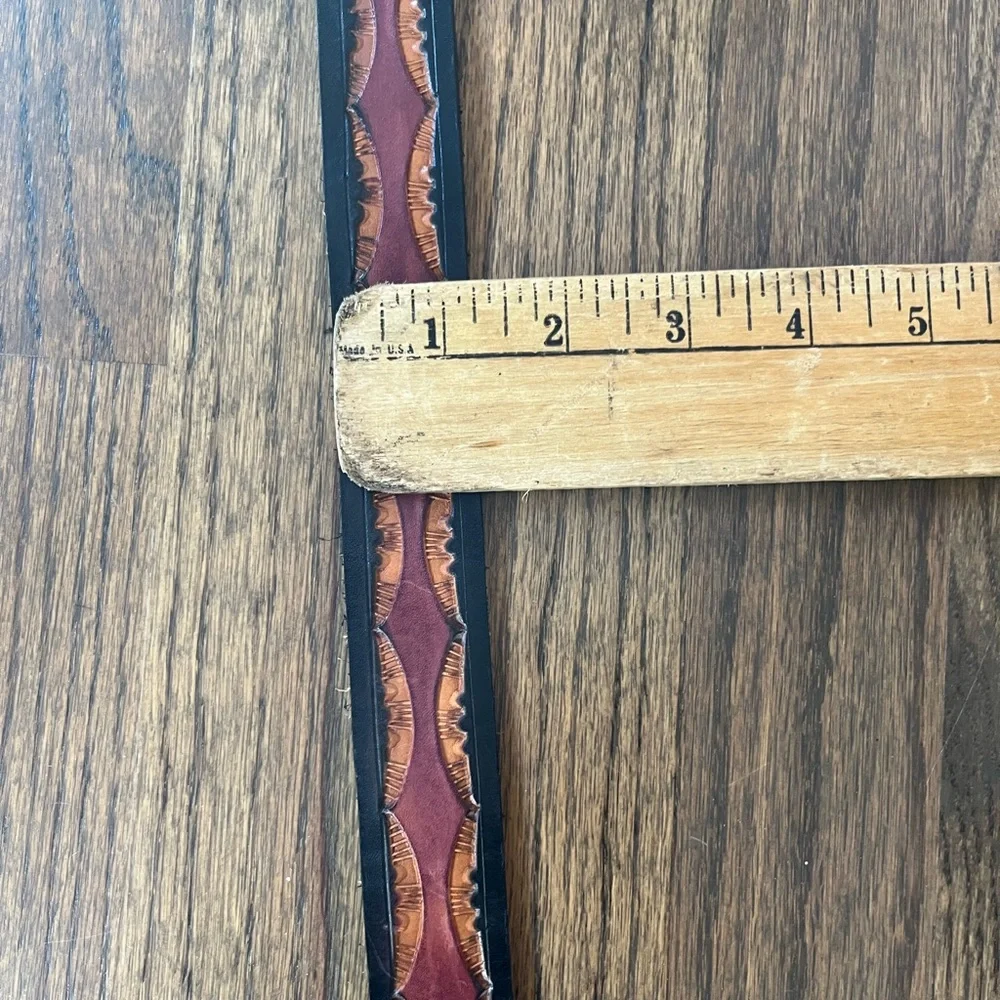 VTG Handmade Mens or Woman’s Western Cowboy Leather Belt Embossed Design